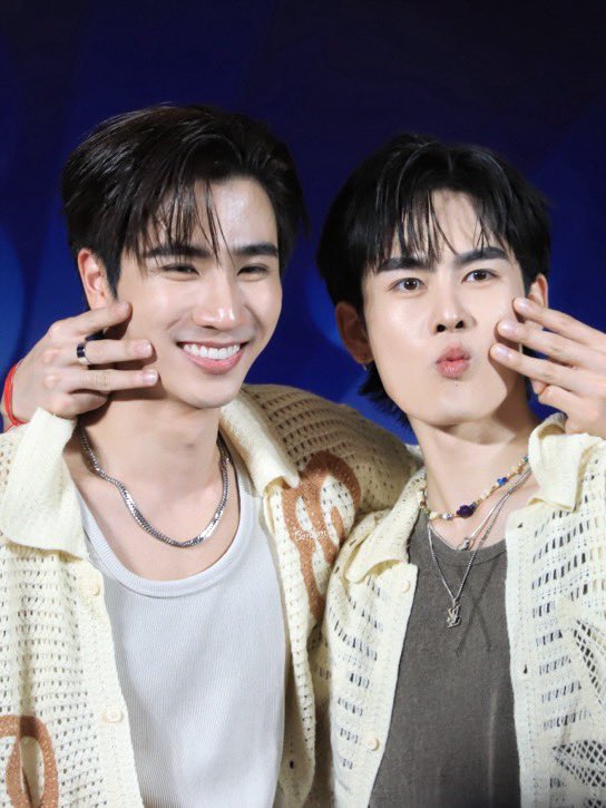 Ally ❤️🖤🤍 tweet media