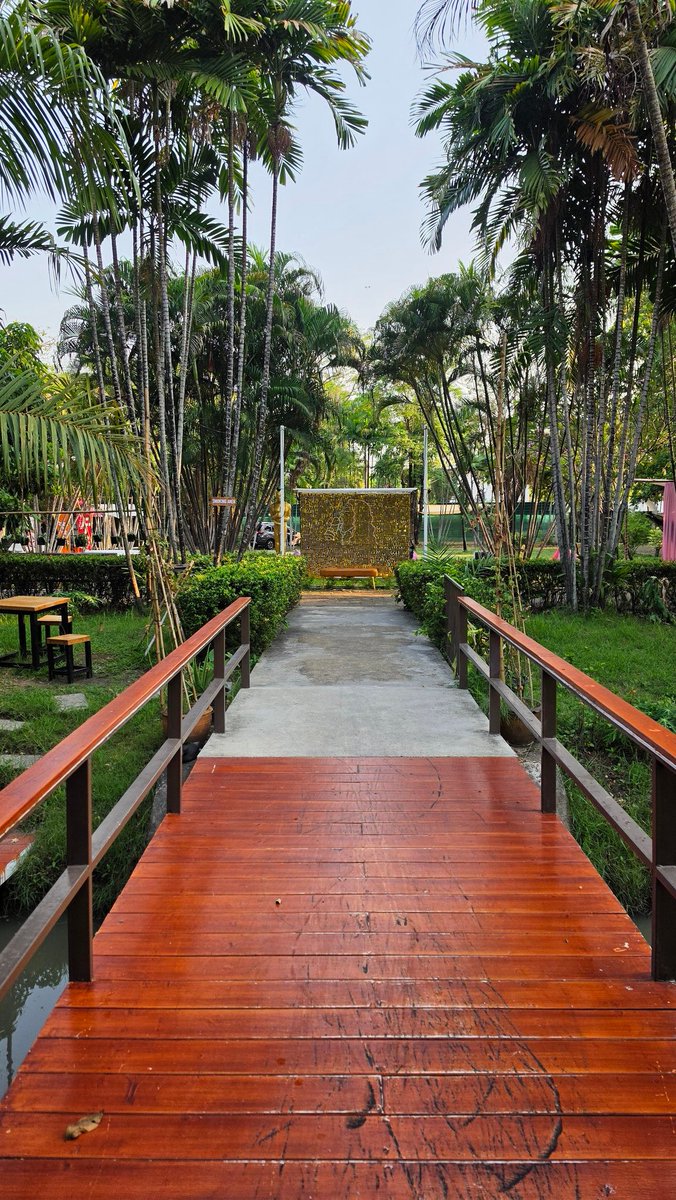 TAITAPYEE tweet media