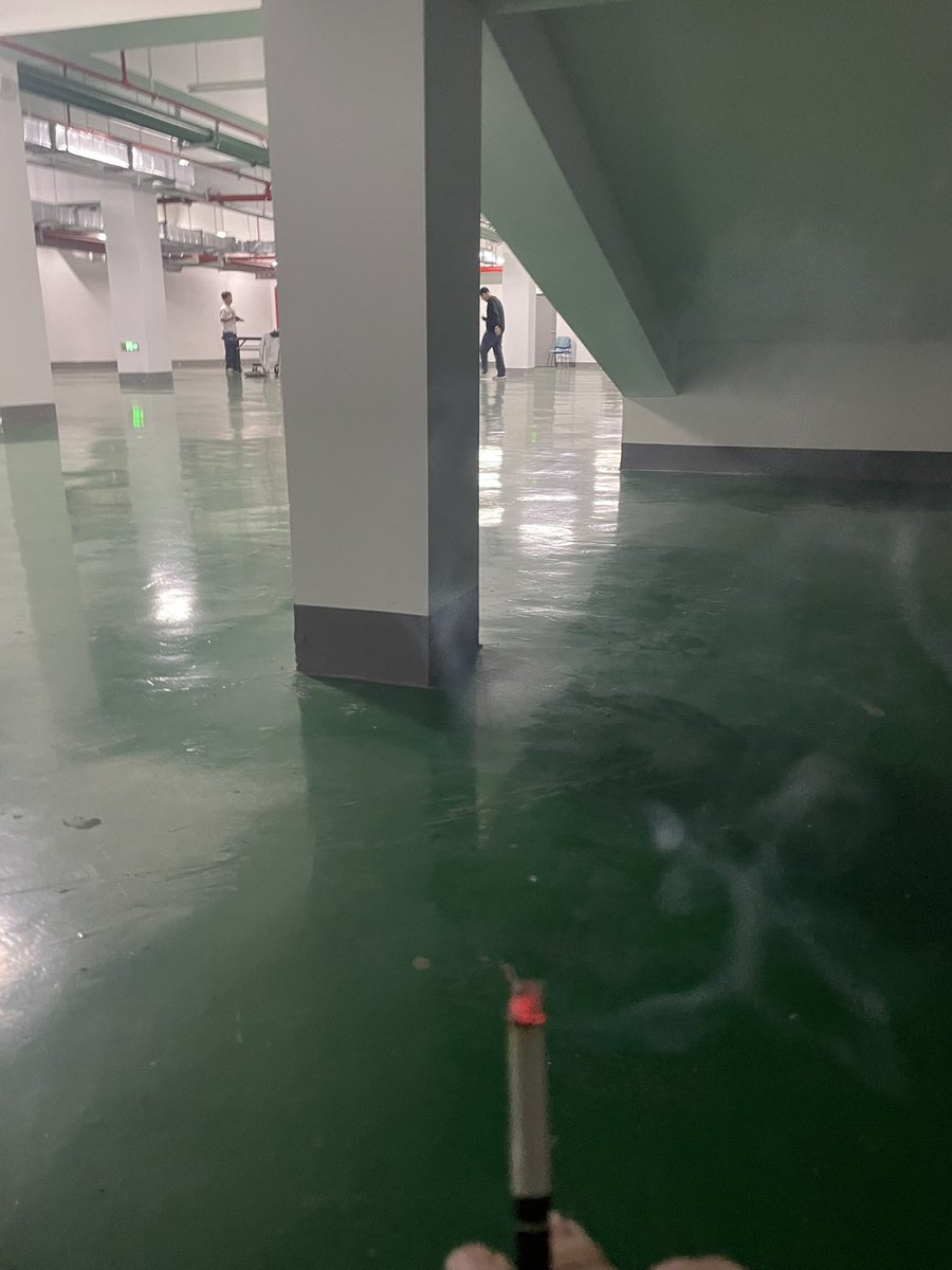 リジー tweet media