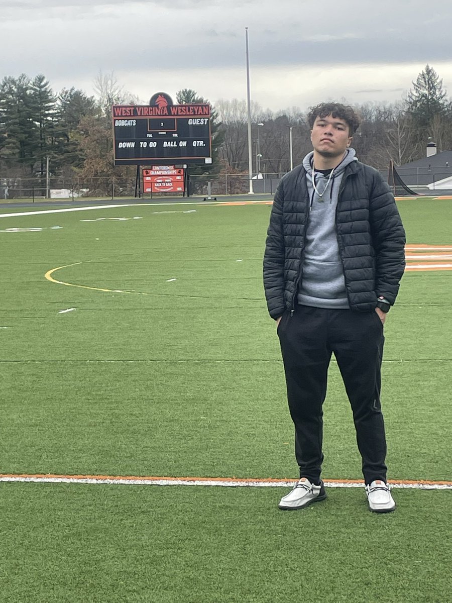 c_togans's tweet photo. Can’t wait to be at the spring game on Thursday, getting closer to fall camp🏈👊🏽💪🏽@CoachKellar_ @CoachJDBrown @CoachMottIV @Chancembarker12 @AndrewLoy__2 @DrakeTakiem @Kip_waldeck @Armentrout5Josh https://t.co/ZRttap1epz