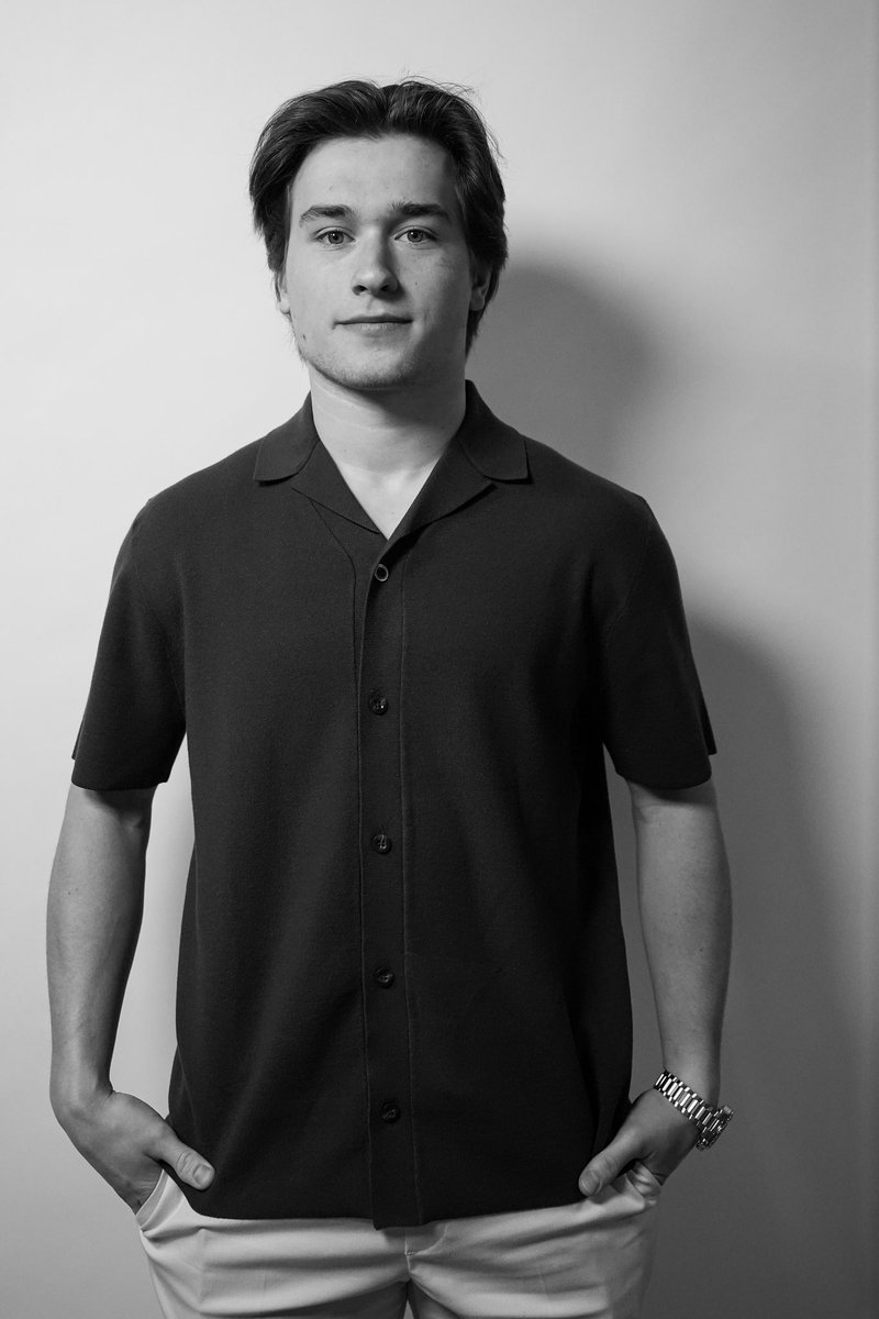 kavinm95's tweet photo. 📸 This season I did a monthly “Sharly Dressed” photoshoot with the guys. 

Included:
- Tattoos
- Suits on film
- Classic
- Black and White https://t.co/BlP32nBdPK
