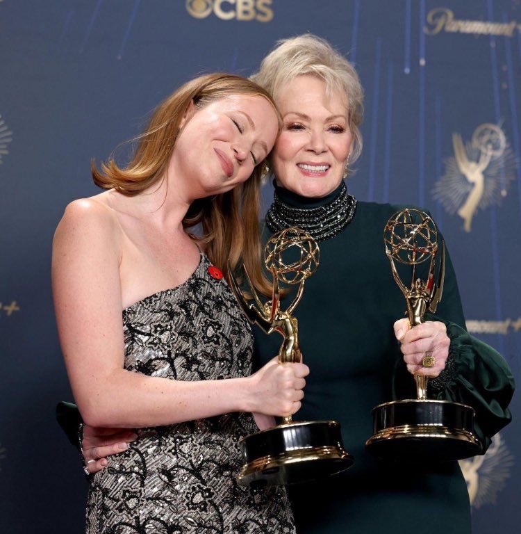 klaudia ✨ hacks spoilers tweet media