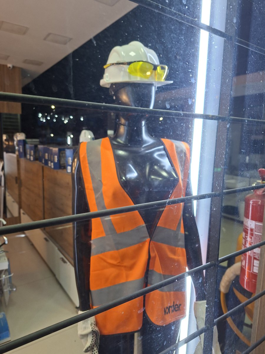 ARTHUR_ATLAS tweet media