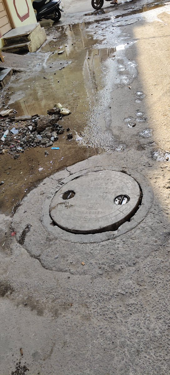 ikhydtt's tweet photo. @HMWSSBOnline @GHMCOnline @CommissionrGHMC after cleaned main whole, the mud and stones on road please take a request please get it up , clean it up from the road, 20-4-551/4/10, Khilwath Ground Near Chowmohalla palace Hyd -02 , Quadri Begum ph 7396855828. https://t.co/tbfLK3hXfB
