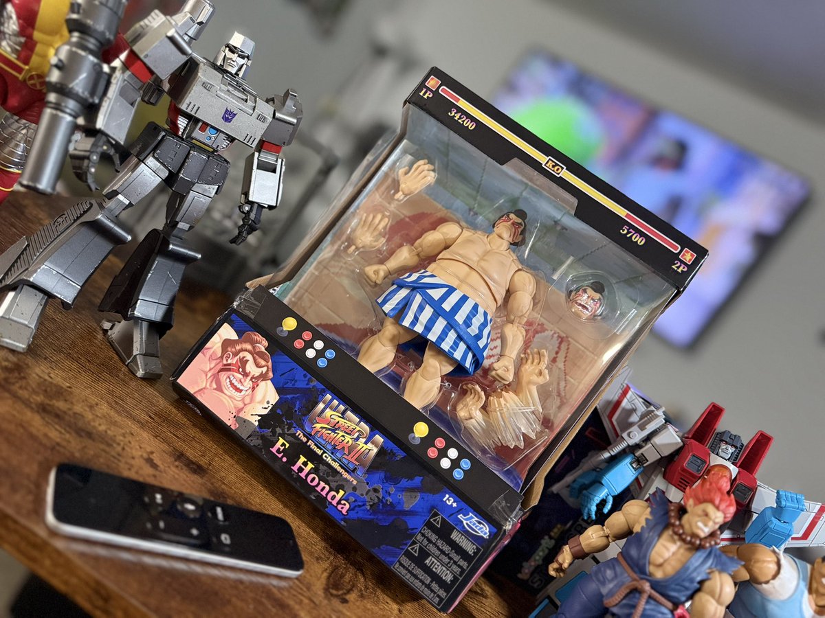 TheBearded_Sumo's tweet image. Mail call. E Honda is home  #jadatoys #actionfigures #toycollector #StreetfighterII