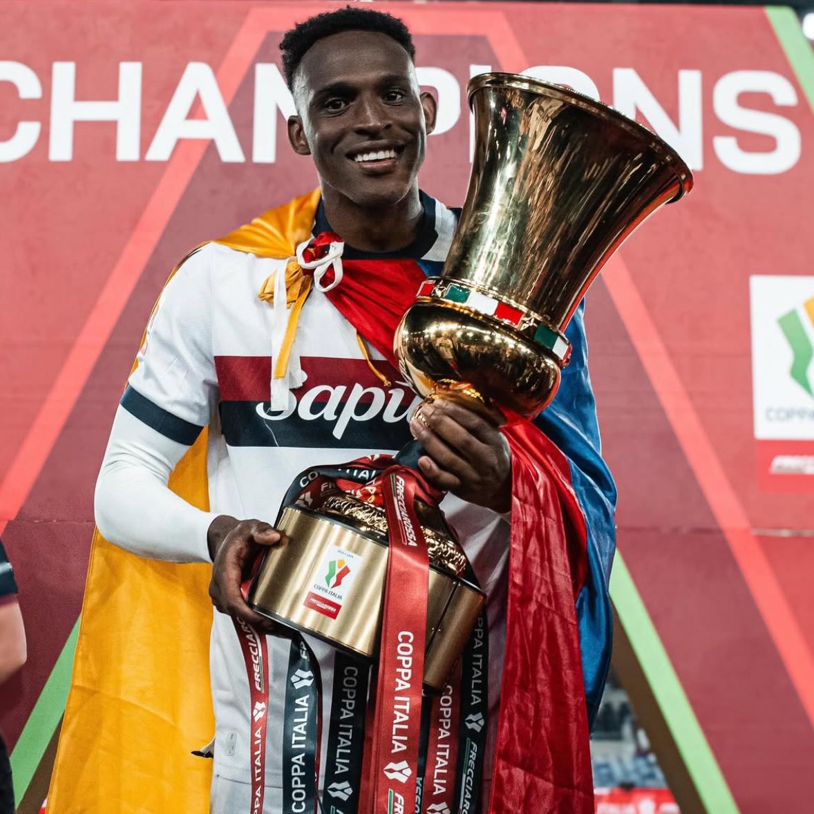 عمار tweet media