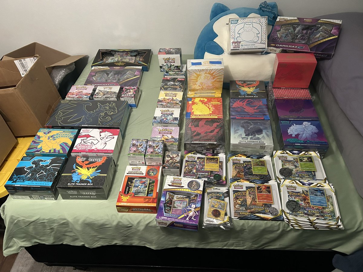 Black Market Collectibles🏬 tweet media