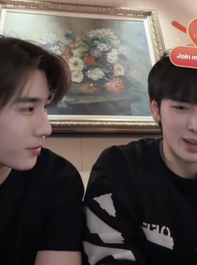 chaaychoo.v3 tweet media