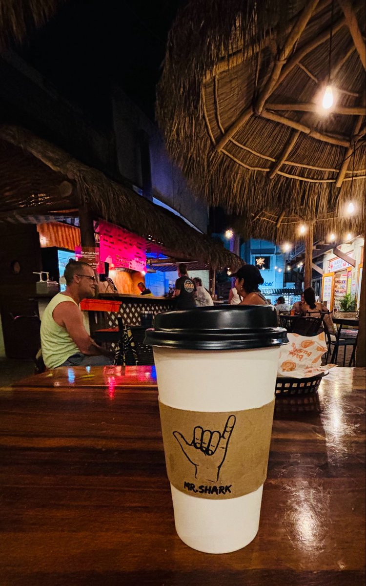 Ana Elena tweet media