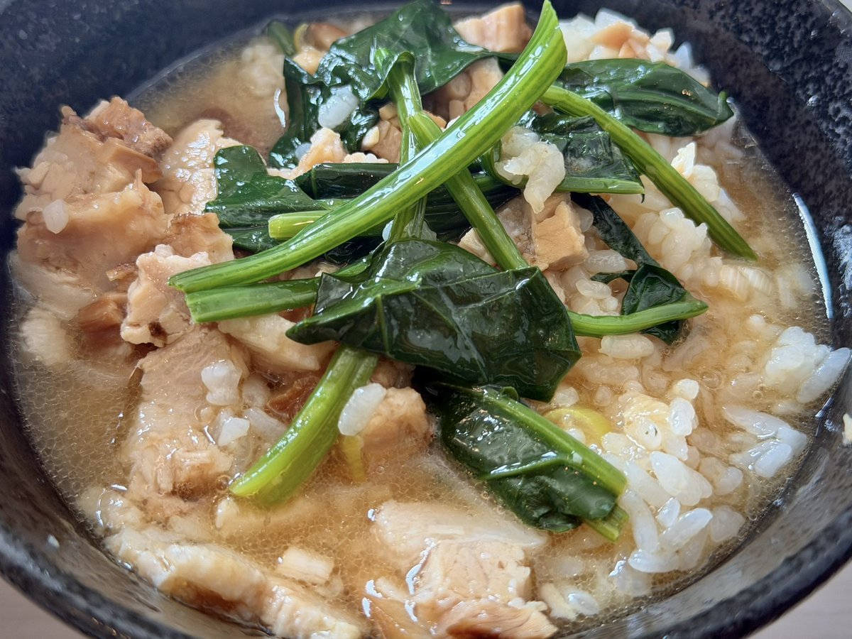 昨日はラーメン食べてた
めっちゃうまかった! 