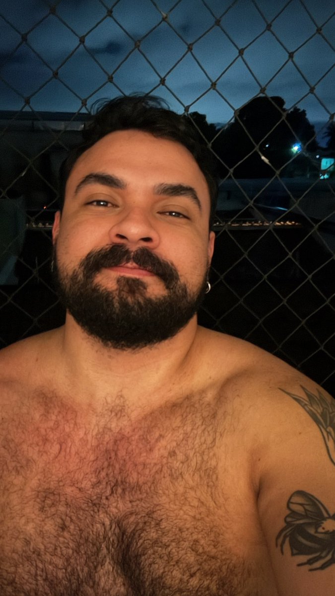 duas gotas de melatonina tweet media