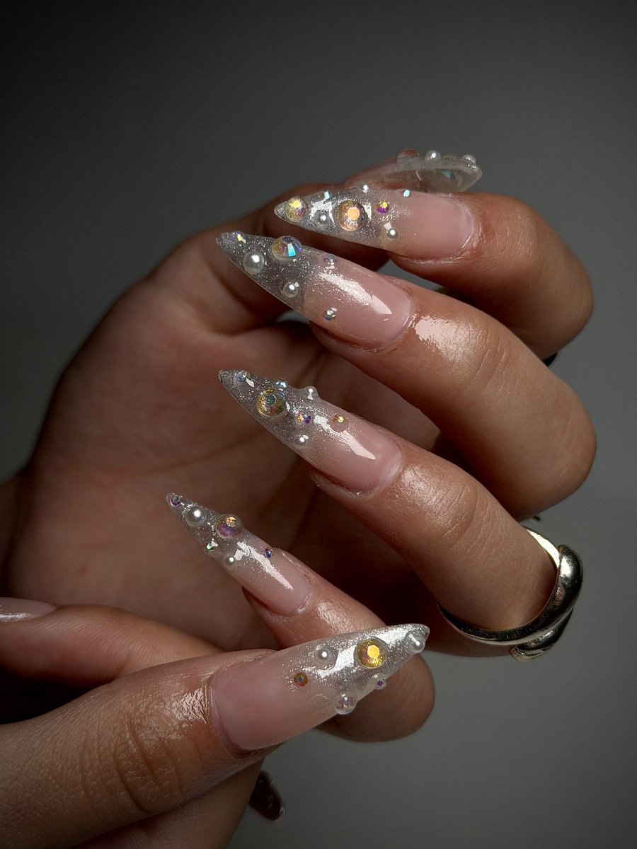 Milanomanvel's tweet image. At Milano Nail Spa Manvel, beautiful nails are just the beginning, exceptional customer service is our true signature. 💅✨

#MilanoNailSpaManvel #springnails #nailinspo #nails #springnailideas