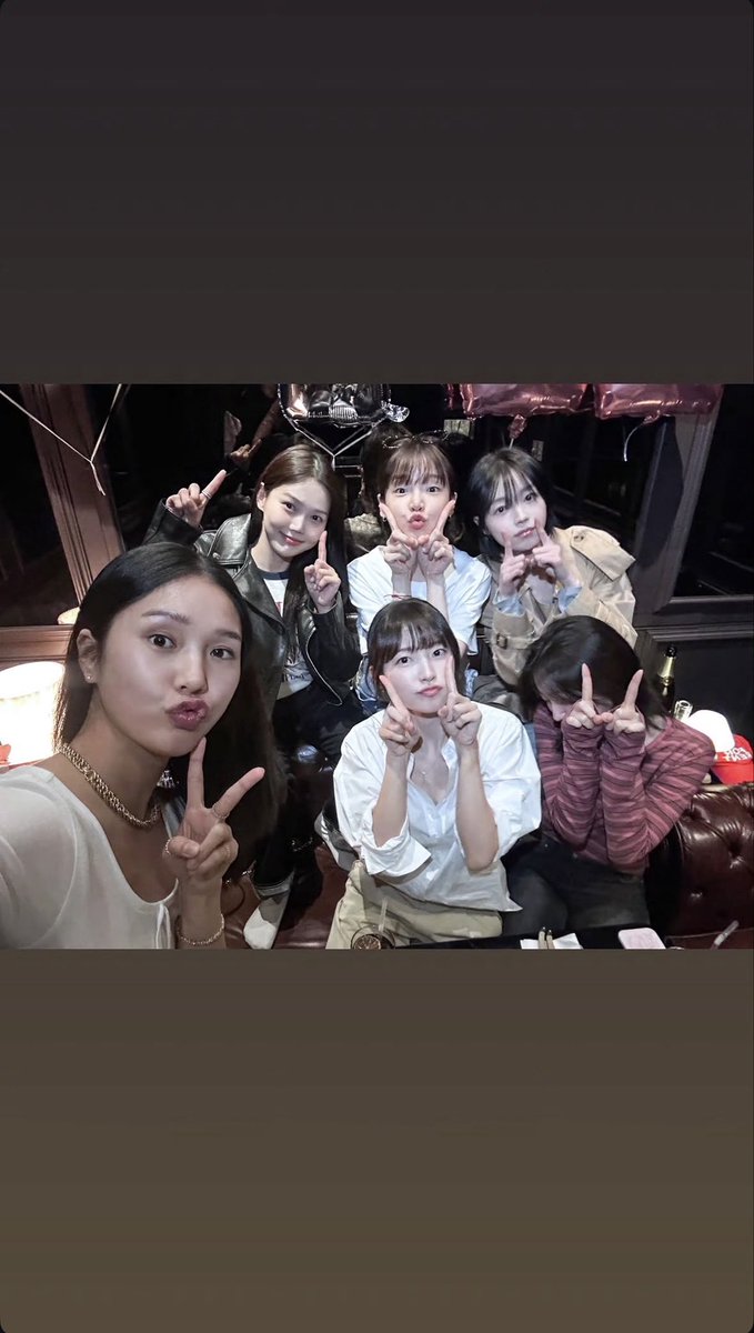 꺄아 다같이 만나서 파티했구나❤️❤️