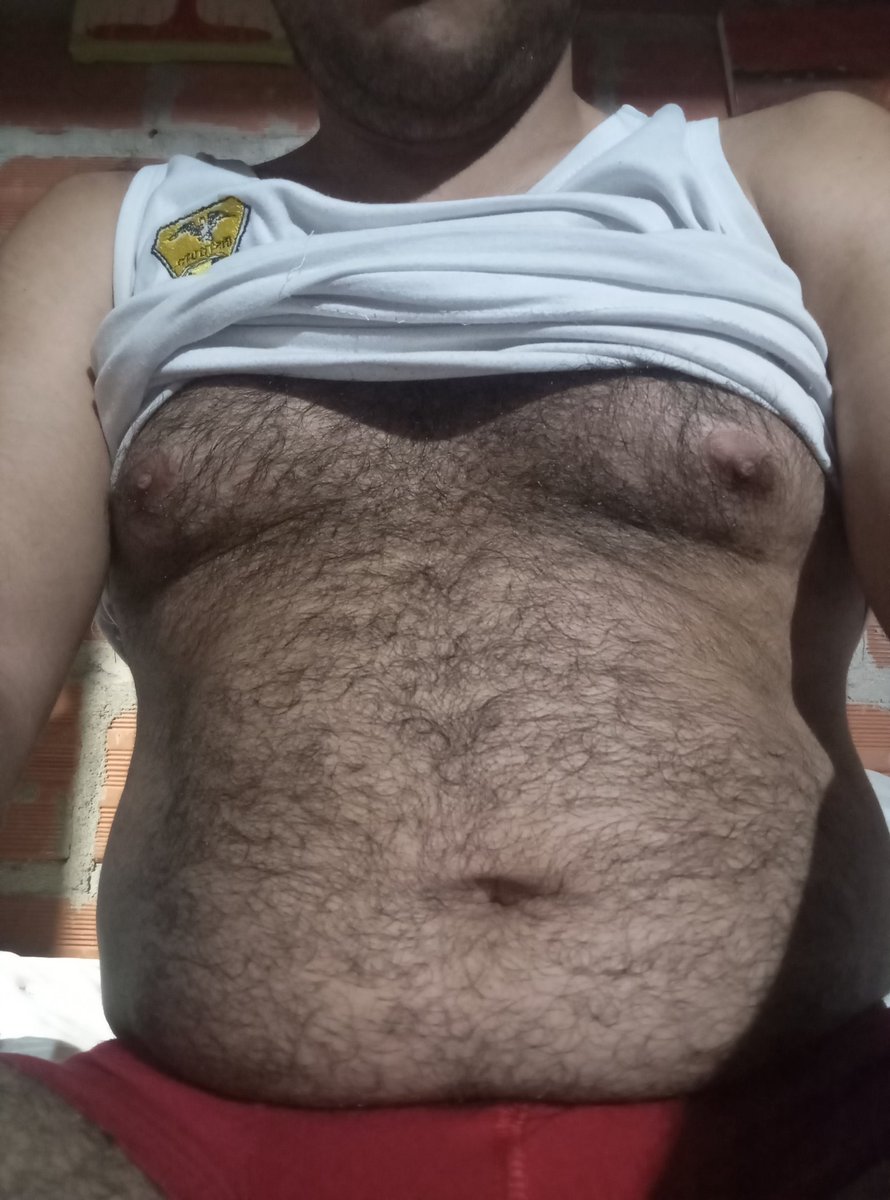 jhonse232's tweet photo. Gracias va usted por motivarme si me dicen que puedo engordar by ser gainer grande lo prometo:3 miren como voy está grande esa barriga
#beef
#gainerfat
#chubbyfat https://t.co/Rh8NFKxXp7