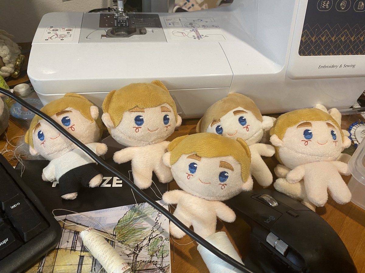 Nuria | ɒiɿυИ tweet media