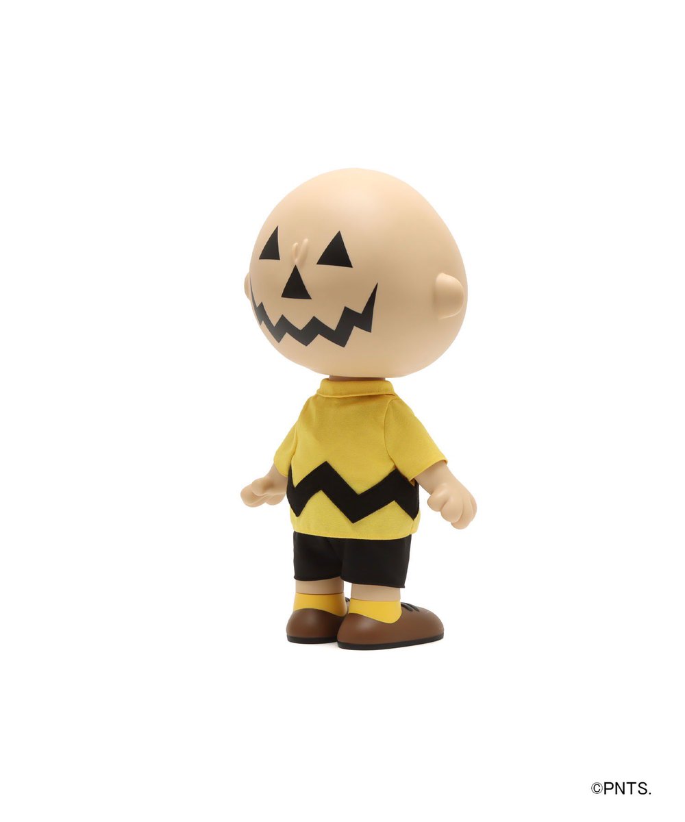 SUPER7 PEANUTS SUPERSIZE VINYL CHARLIE BROWN (GHOST SHEET GLOW