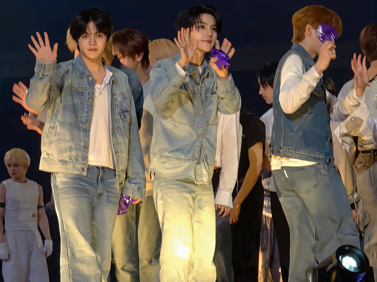 Light_Retriver tweet media