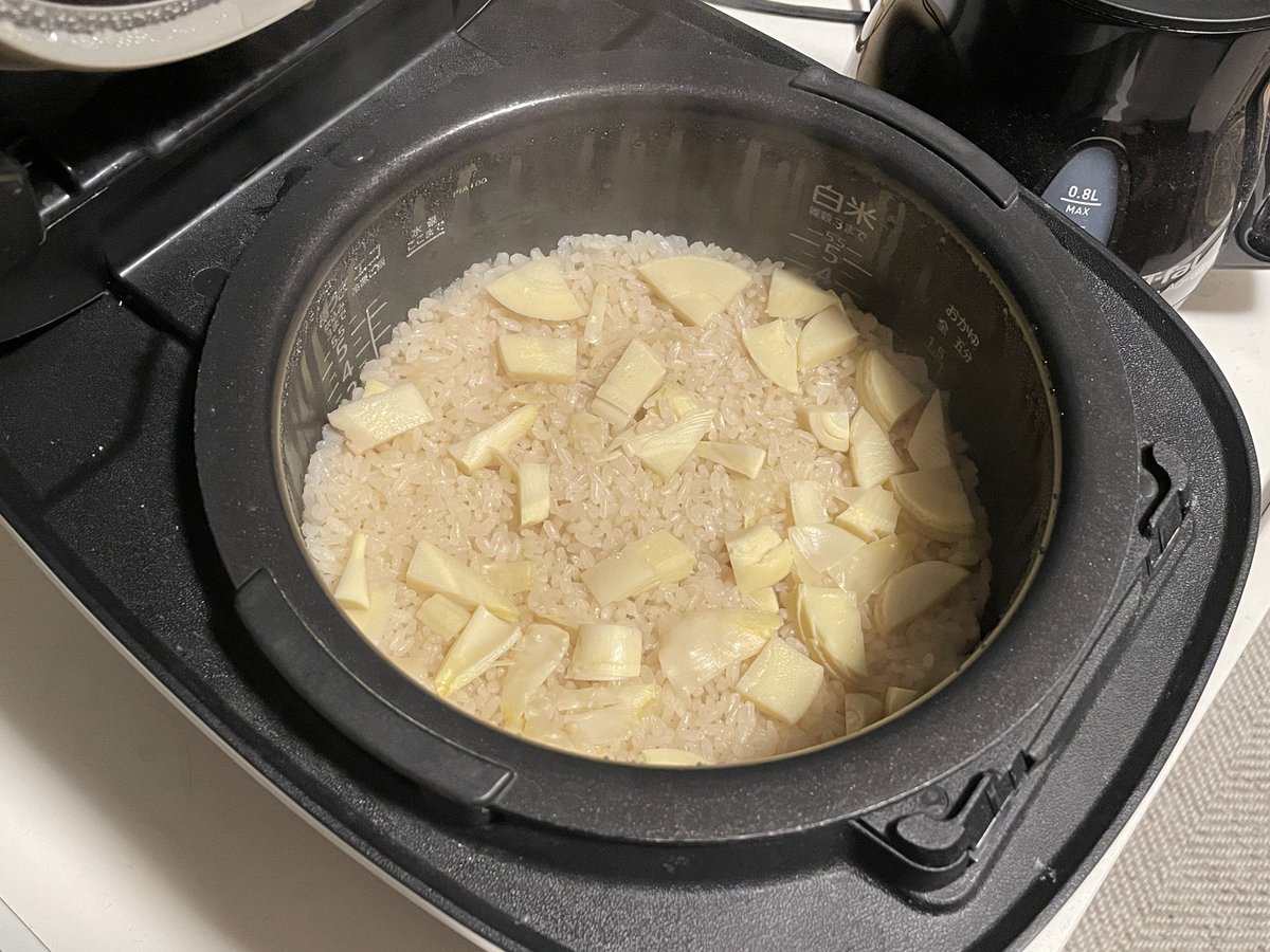 ばいせ tweet media