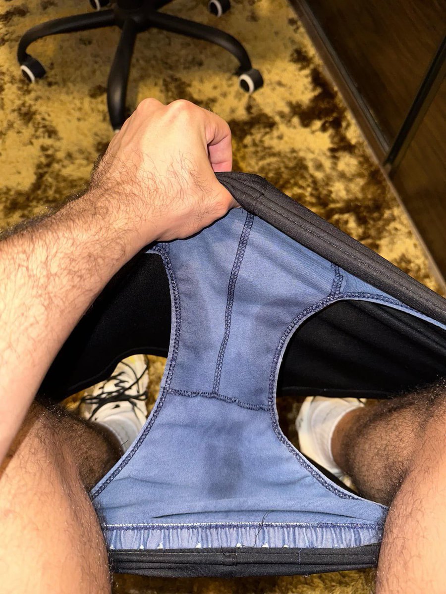 SticksnStonesJocksnThongs tweet media