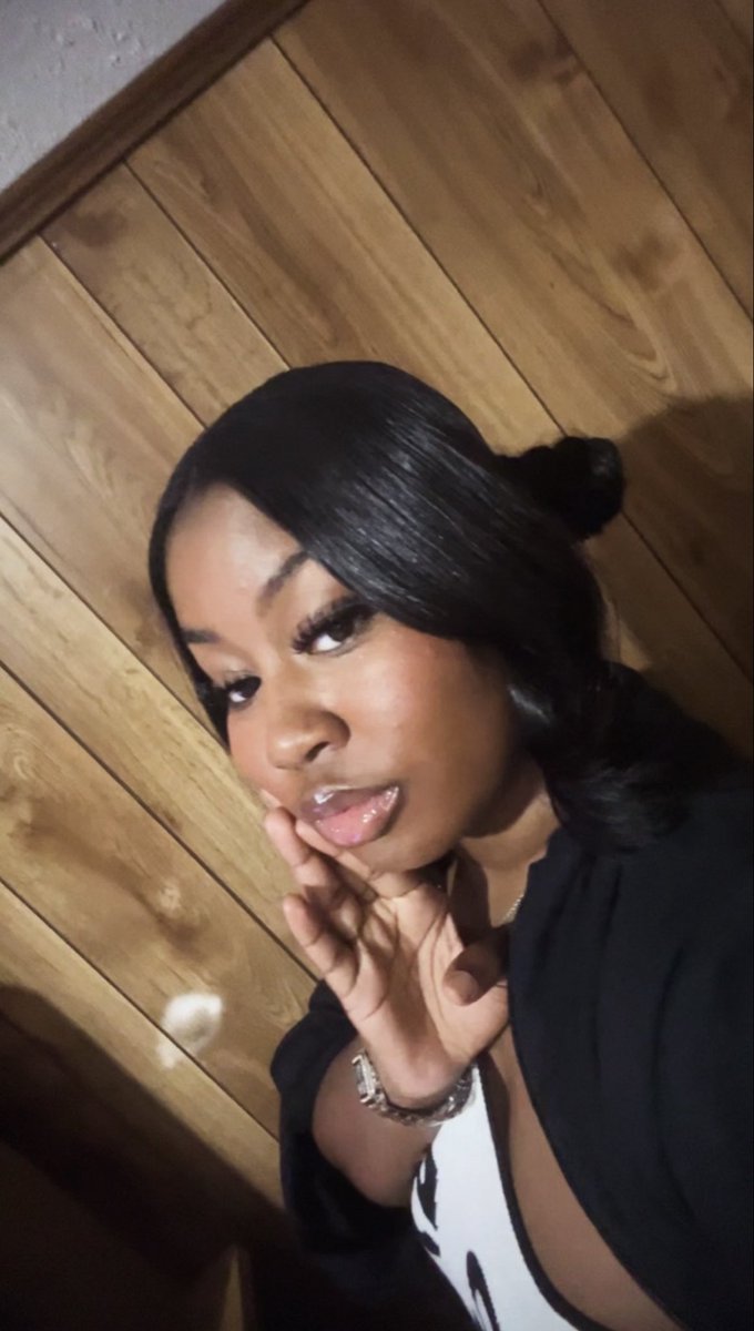 StephanieB👩🏾‍🎤💫🛸 tweet media