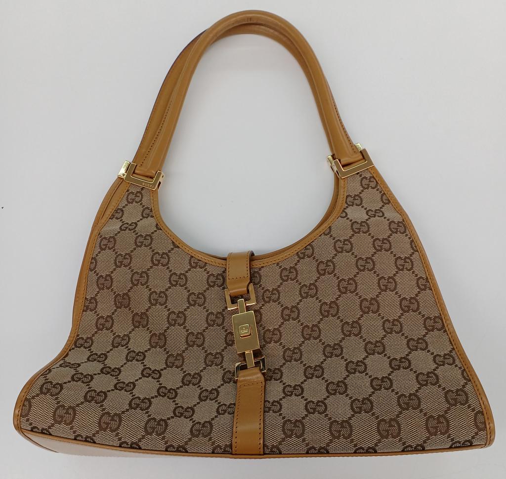 offhouse_kamiao's tweet photo. GUCCIとHERMESのハンドバッグとLOUIS VUITTONのポシェットを買い取らせていただきました。ありがとうございました。

#オフハウス
#オフハウス川口上青木店 https://t.co/Opp2zeJcsg