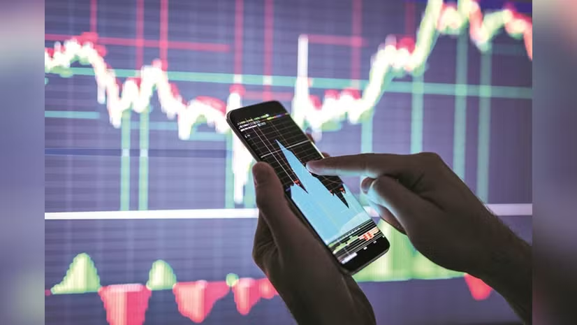 bsindia's tweet image. #MarketsWithBS | From #HCLTech to #Vedanta are among few stocks that will be in focus today; check full list here 👇 

@GuptaSirali #stockstowatch #stockstotrade #stockmarket #markets #sharemarket 
mybs.in/2g5SES1