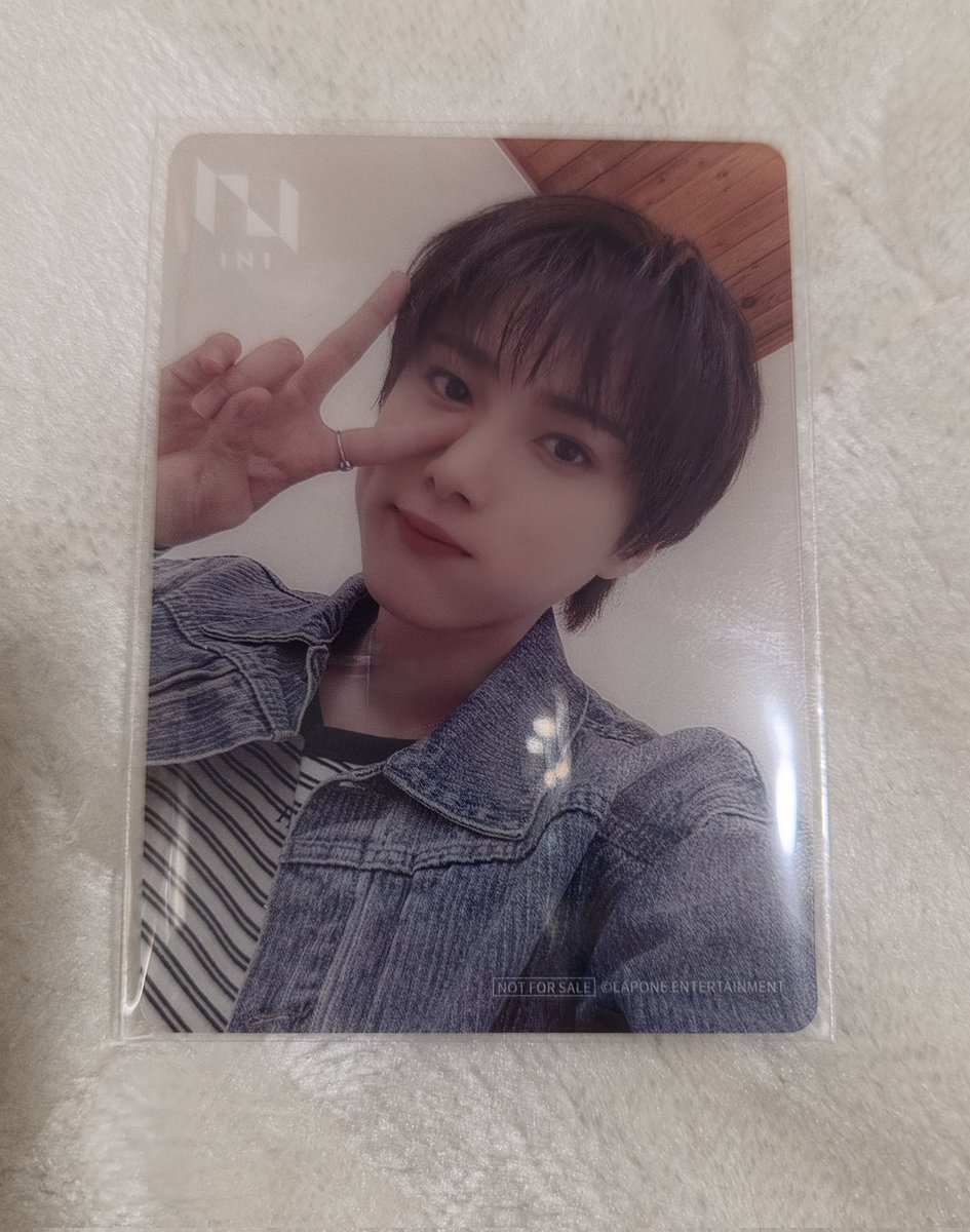 あられ tweet media