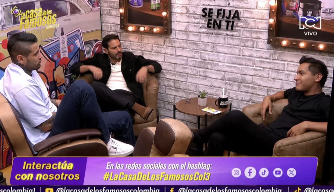 D 🧡✨ tweet media