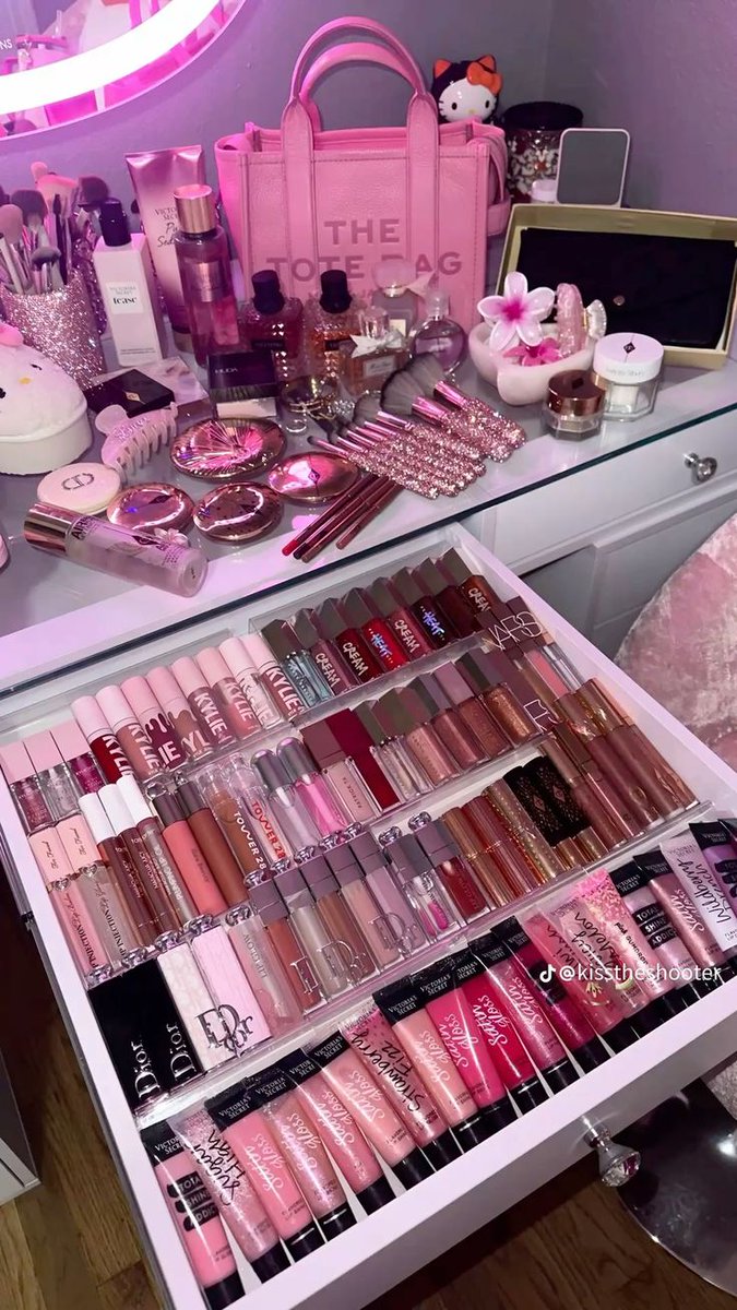 Beauty ✨ tweet media