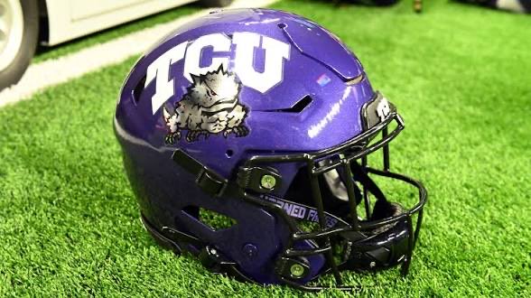 SonnyTipoti's tweet image. Going to be attending TCU spring ball practice again, looking forward to coming back 🐸💜 #AGTG @coachrsmith12 @One11Recruiting @the_BBoyd @AaronGreen22