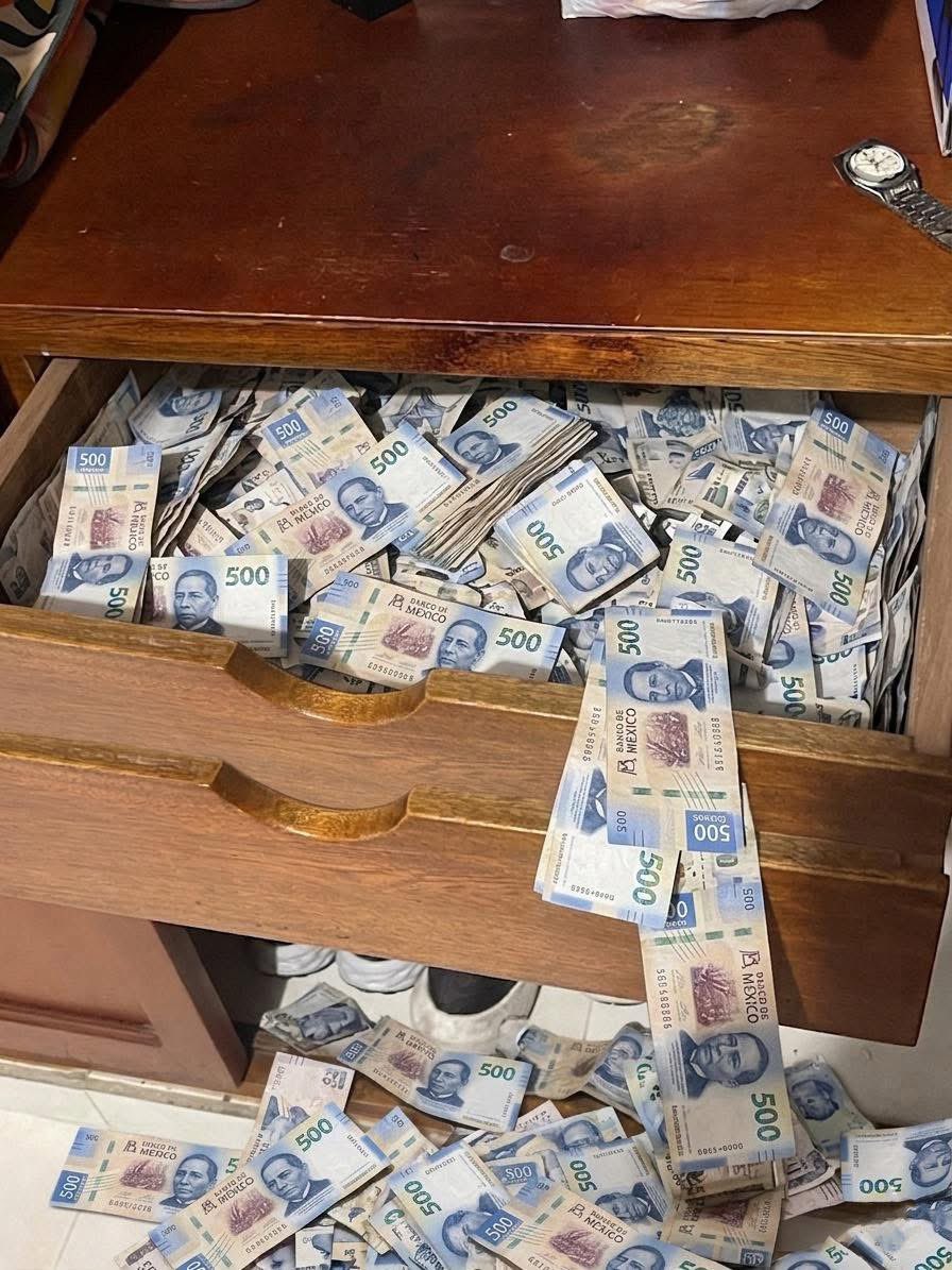 Aleyda14232598's tweet image. 💰No importa que tan grande sea tu deuda vas a lograr salir de ella acéptalo ahora 🙏🏻

#motivacion #dinero #fblifestyle