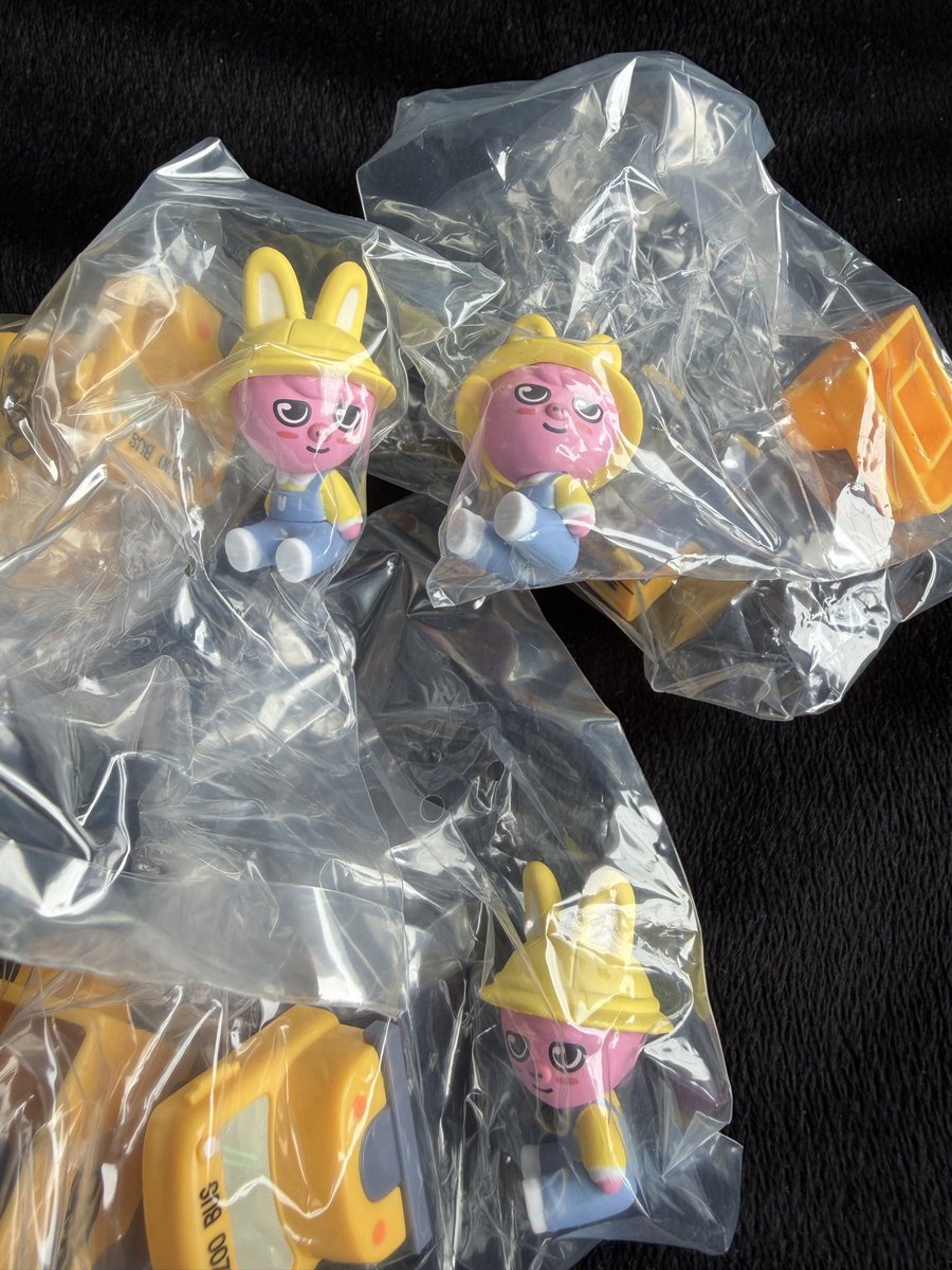 あずき tweet media