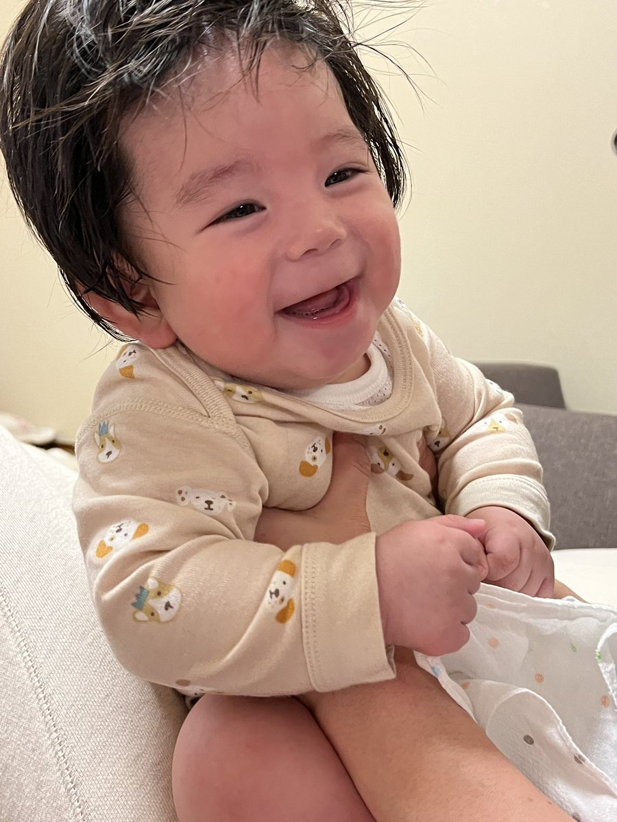 𝚖𝚘𝚗𝚊‎ ‎✿ tweet media