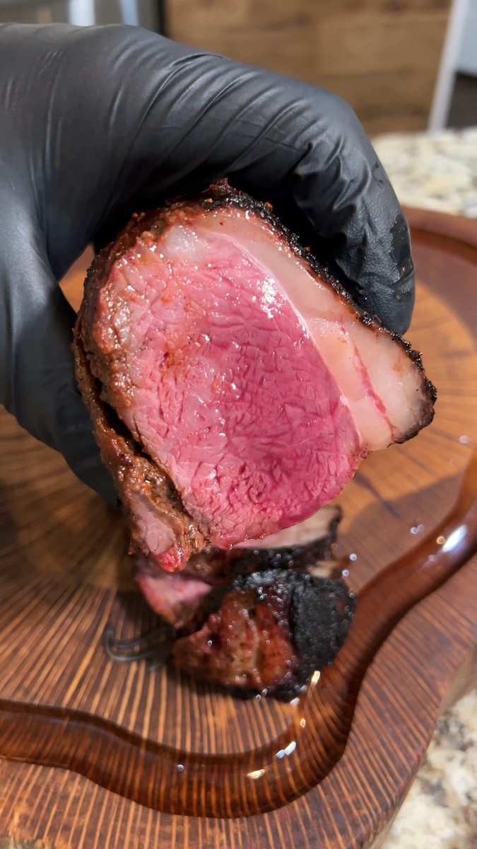 bbqfriend's tweet image. Can you name this cut? 

#steak #carnivore #keto #bbq #backyardbbq #bbqfriend