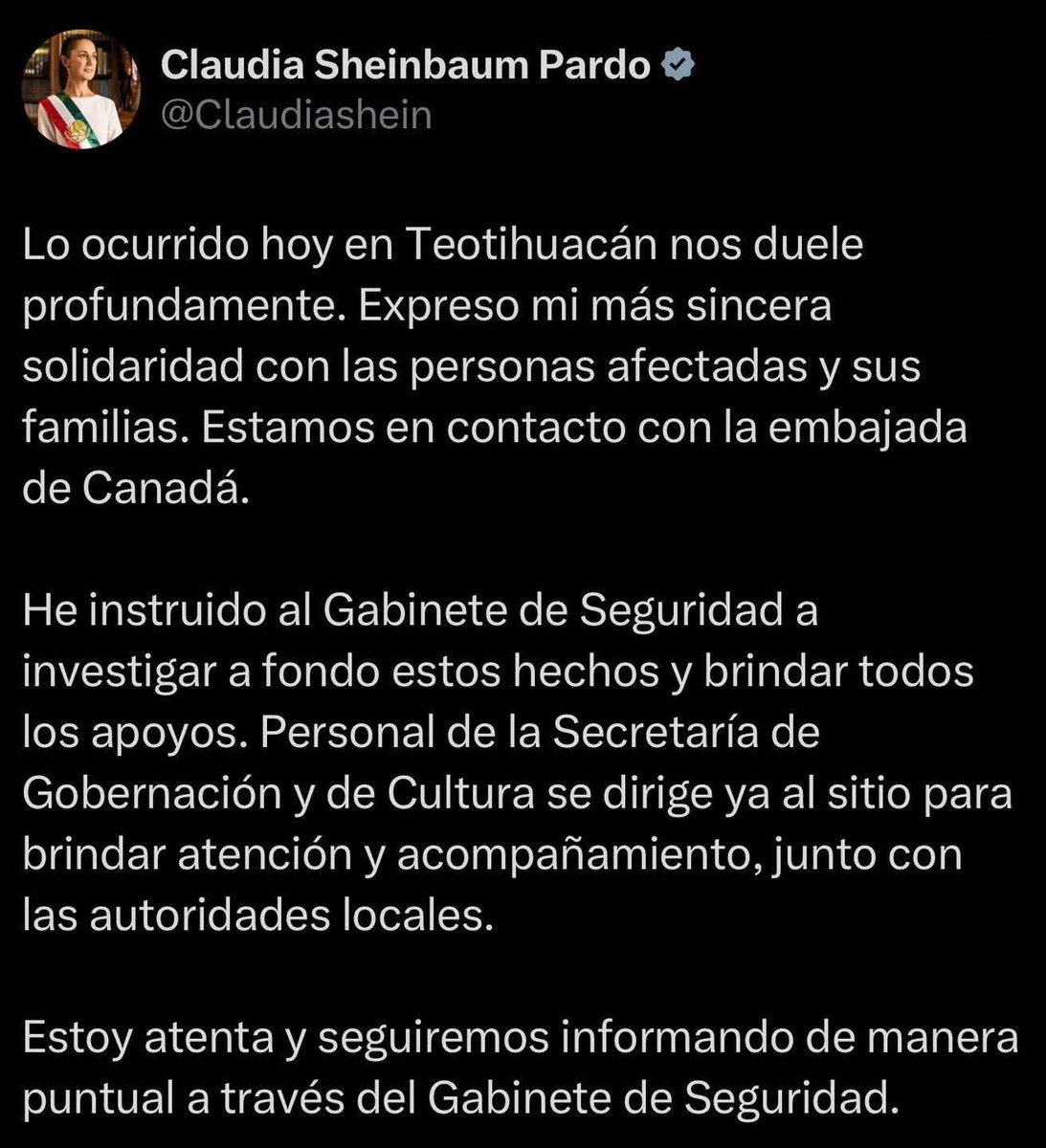 🅰🅽🅶é🅻🅸🅲🅰 🆅🅴🅻á🆉🆀🆄🅴🆉 🐈🐾 tweet media