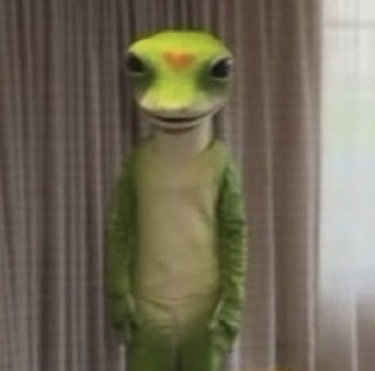 x - Britt | 🌟 tweet media