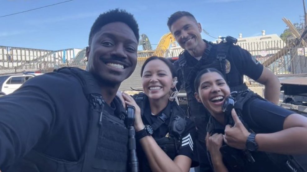 chenslivia's tweet photo. WE GET THIS SCENE NEXT EPISODE https://t.co/i7NORM97LZ