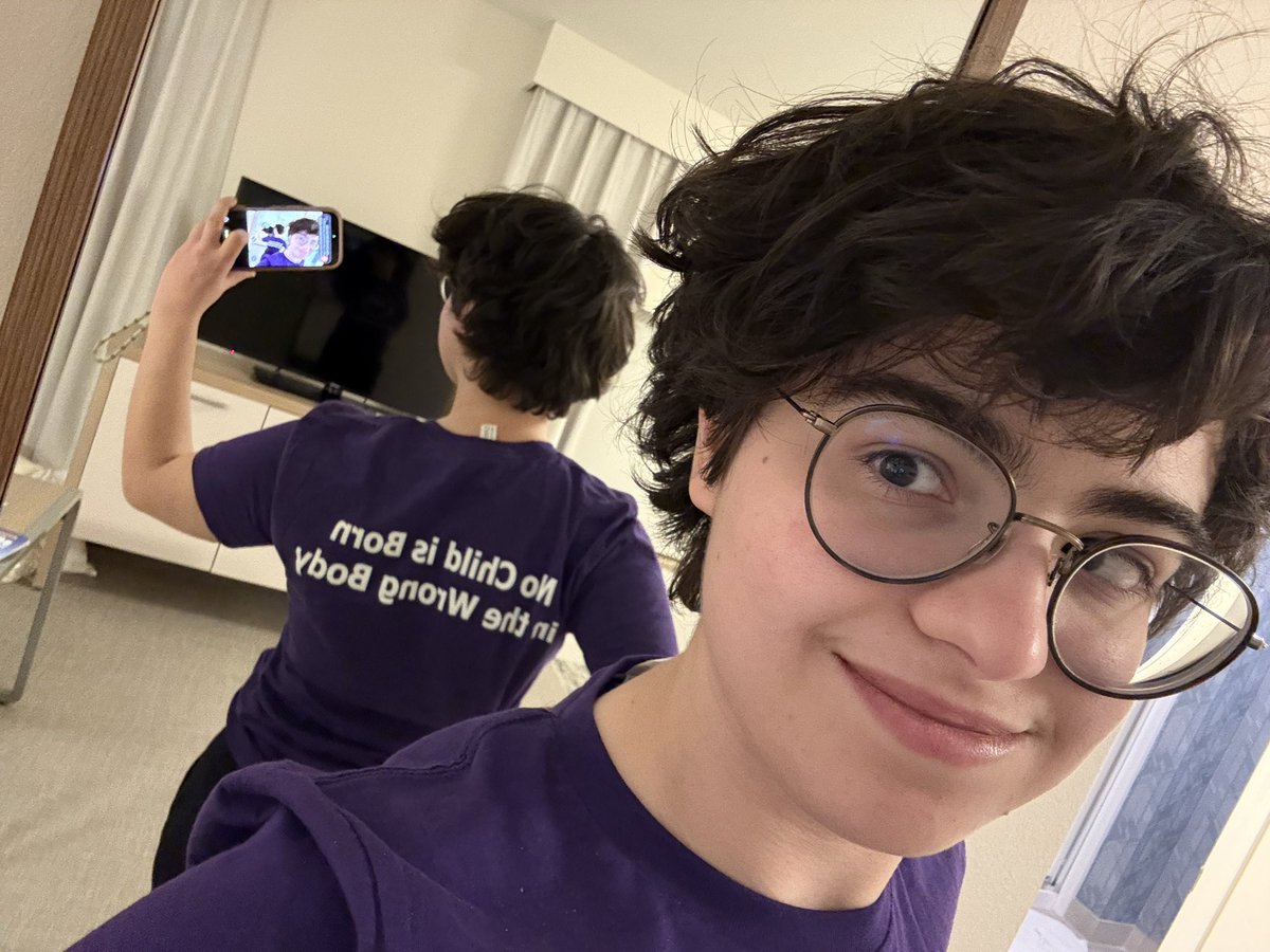 Maia Poet🦎 tweet media