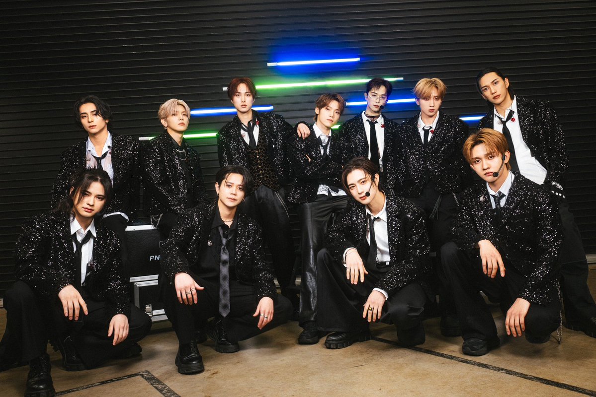 𝙅𝙊𝟭･𝙄𝙉𝙄 _ 𝙇𝙞𝙨𝙩 tweet media