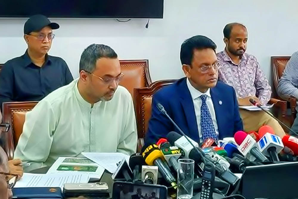 ZajiraNews's tweet image. এসএসসি ও সমমানের পরীক্ষায় বসছে ১৮ লাখ ৫৭ হাজার শিক্ষার্থী
#million #students #sitting #SSC #and #equivalent #exams #ZajiraNews #NewsOfZajira #JajiraNews #Jajira #Zajira #News #NewsBangladesh 
বিস্তারিত  নিউজ লিংকে :  zajira.news/%e0%a6%8f%e0%a…