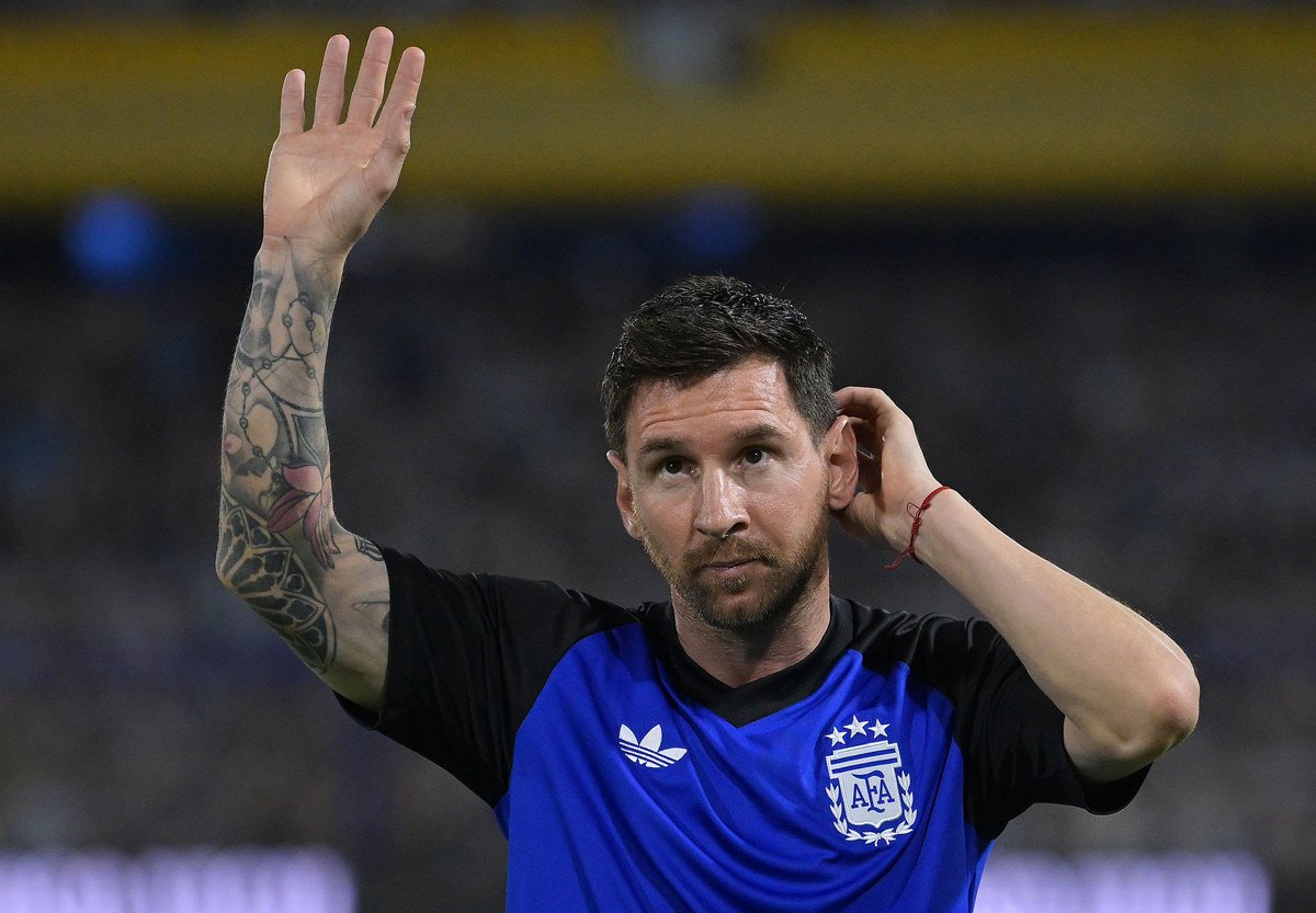 The Touchline | 𝐓 tweet media