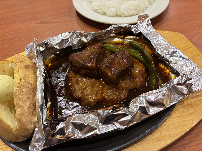 ココス【公式】 tweet media