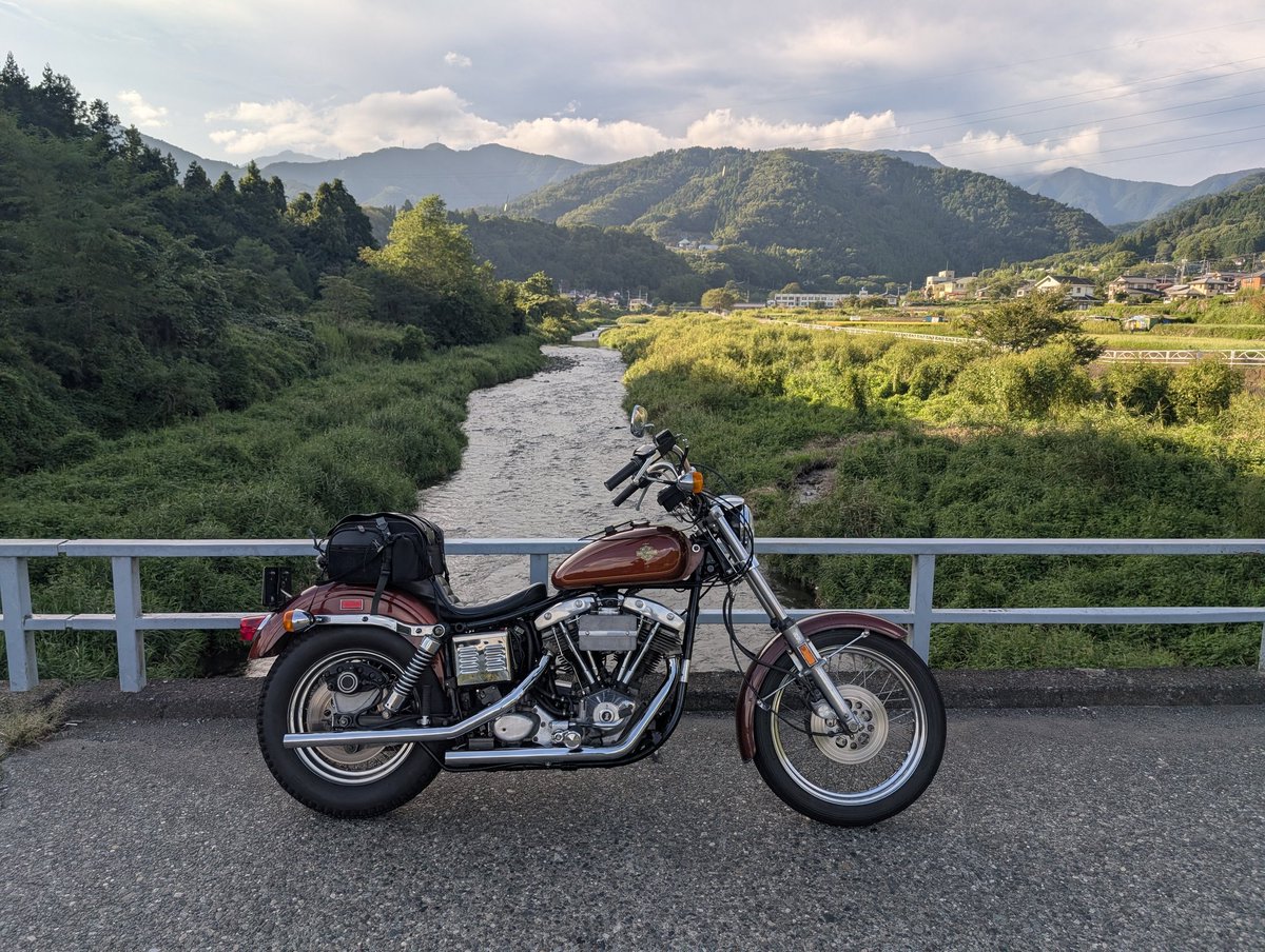 CokeRider_Japan's tweet photo. 曇り時々ハーレー!!
#FXE
#Chopper
#ファクトリーチョッパー
#ショベル https://t.co/WzeMBhIYOo