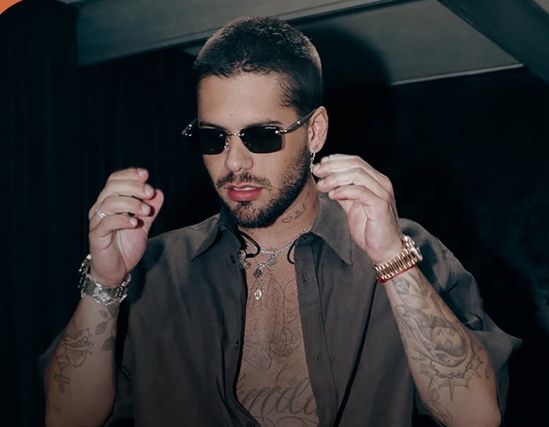 Hoje é o dia dele, desejo que a Paz, Felicidade e Saúde esteja sempre presente na vida dele. Parabéns Zé 🙌🏻🎂❤️