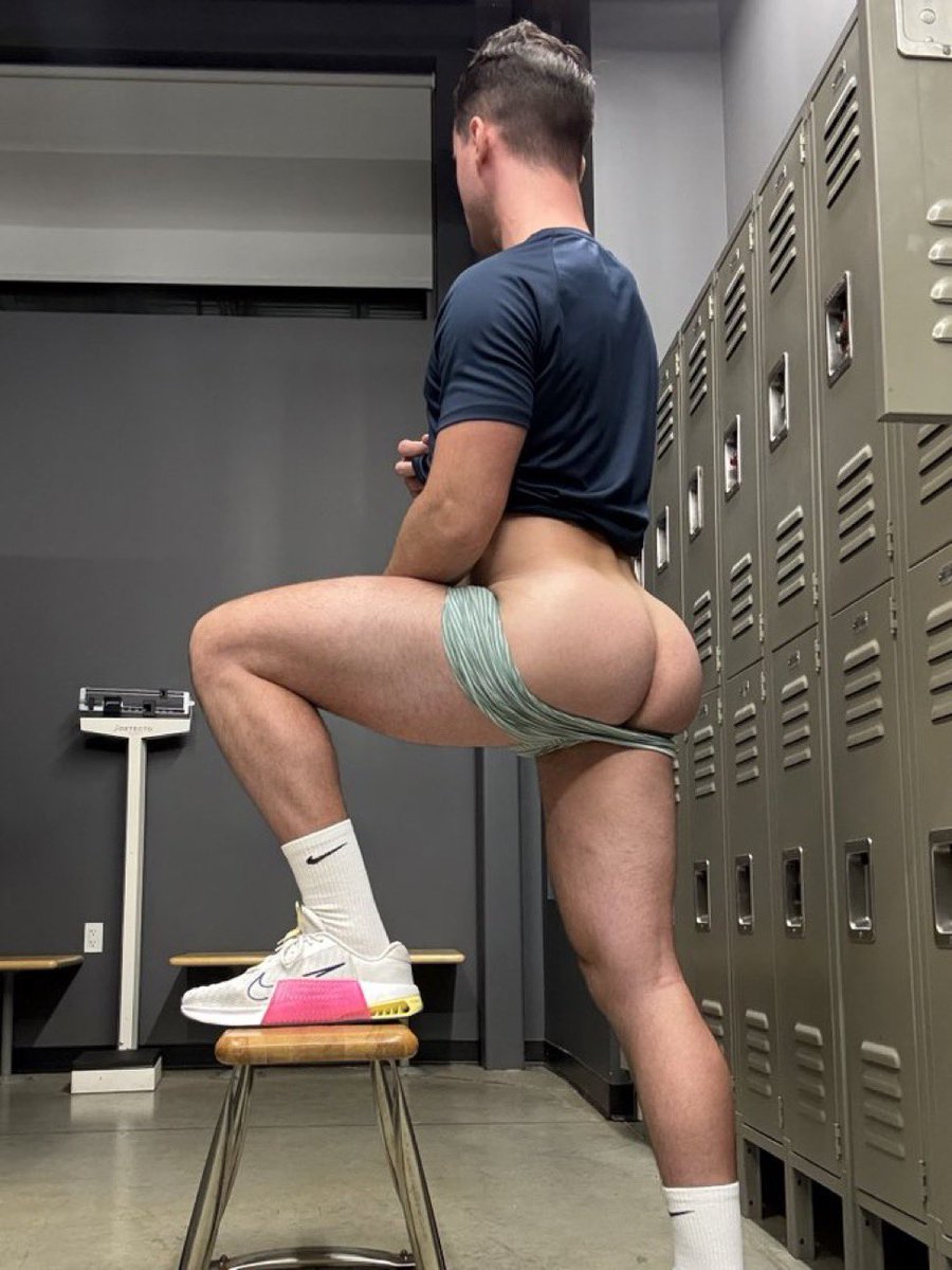 SticksnStonesJocksnThongs tweet media