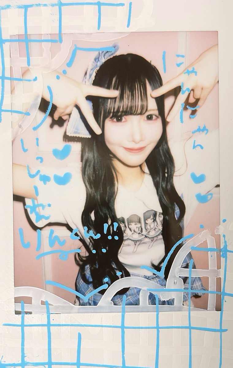 すずノ tweet media