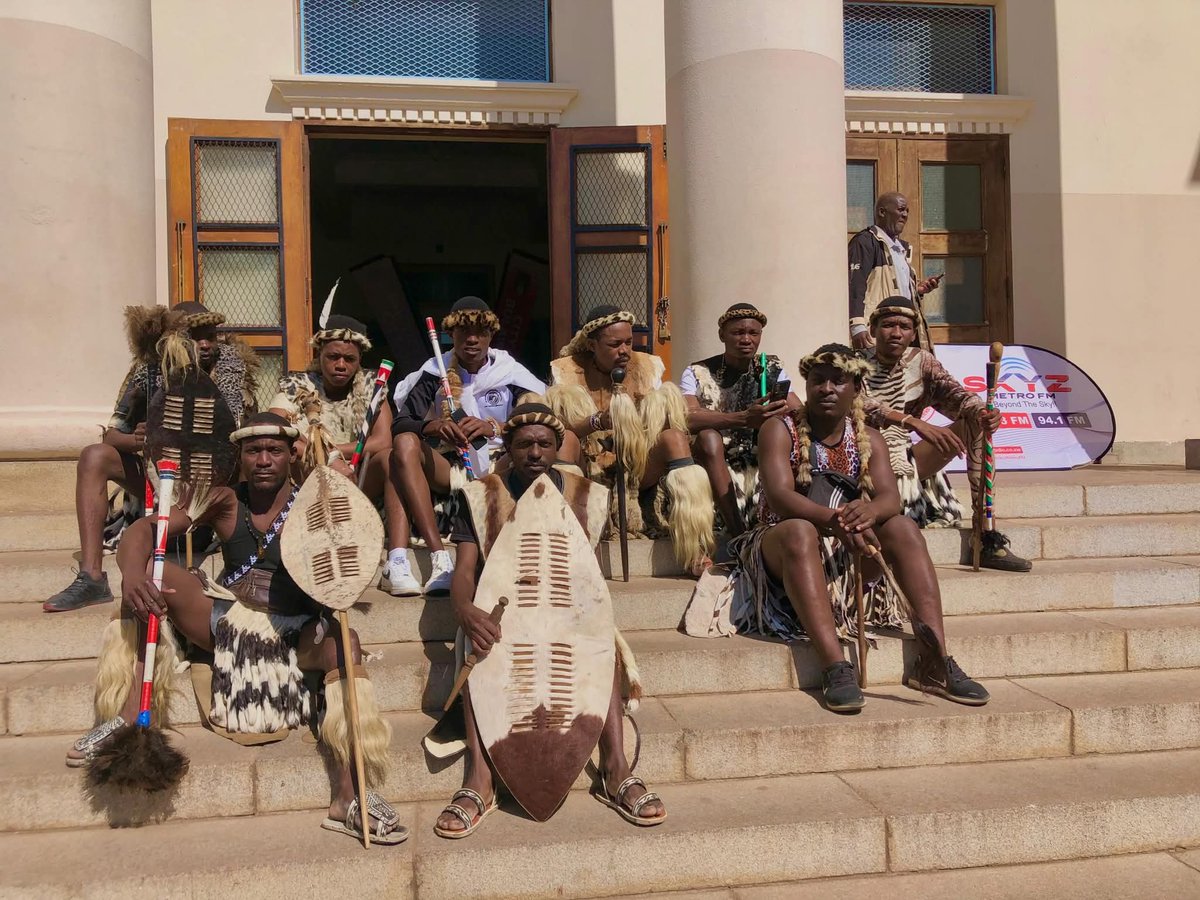 bekemguni's tweet photo. I was talking to a close friend about these cultural events and whether they benefit us beyond the day of the event. We spoke about the need for a networking side session, because we should try to build networks that will benefit our people &amp; communities long after the events end https://t.co/9F6bCMDDaL