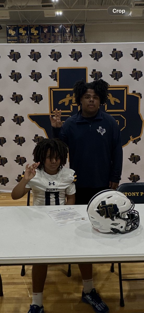 coach_pleasant's tweet photo. 🚨🚨🚨‼️Welcome to THE POINT fellas 😤🔥🔥🔥 #CTC #TigerTempo #WeOnDat @STPCTCFOOTBALL @stpfootballbc https://t.co/aNSY8CJB7P