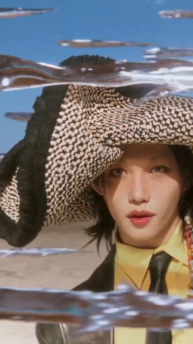 nyx 🐈‍⬛🐺🐈 VAI VER O SKZ tweet media