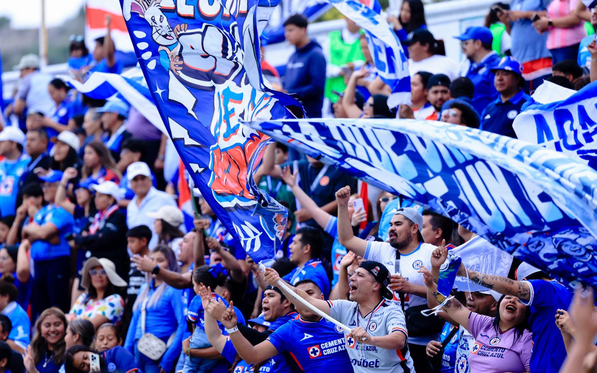 Increíble lo que vivimos hoy. 💙

Gracias por acompañarnos en este entrenamiento tan especial en Ciudad Cooperativa Cruz Azul. Su presencia hizo que este regreso fuera aún más grande. 🚂